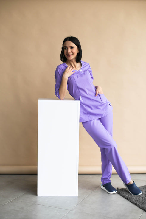 Медичний костюм Аве