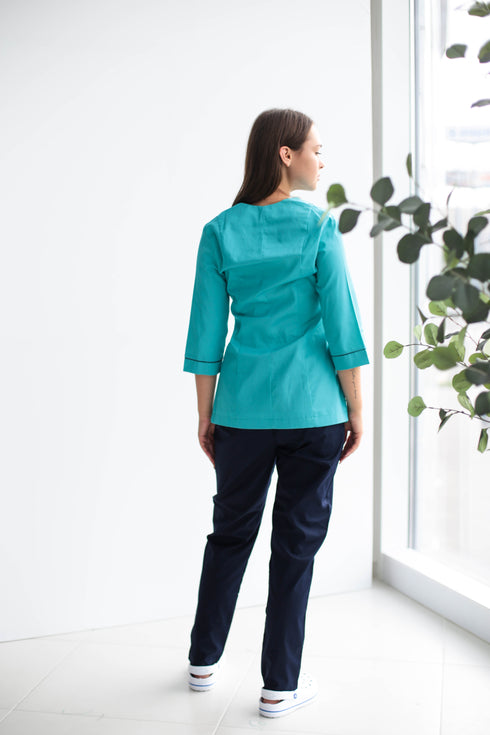 Медичний костюм Сана